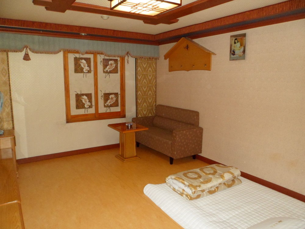 Alps Motel Busan Luaran gambar